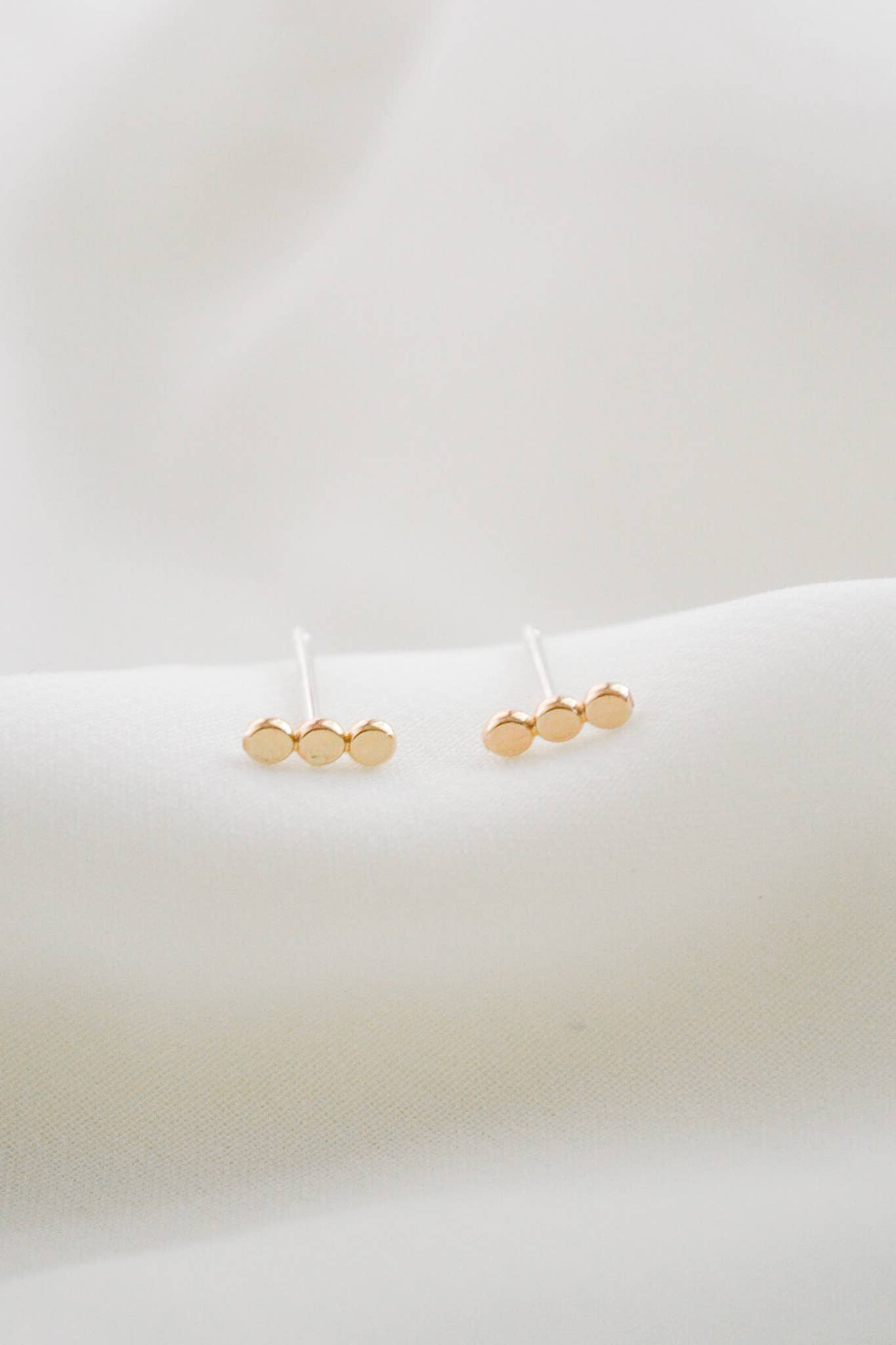 Dotted Bar Stud Earrings