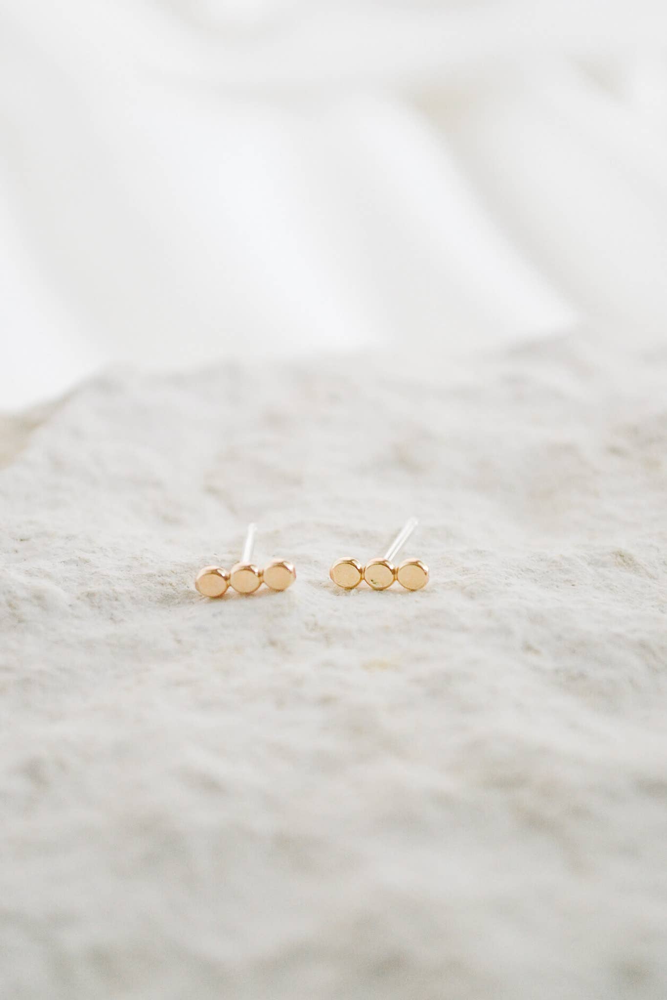 Dotted Bar Stud Earrings