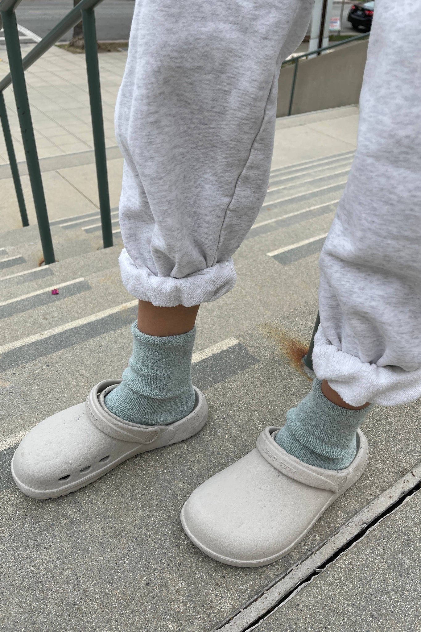 Cloud Socks: Bubble Gum