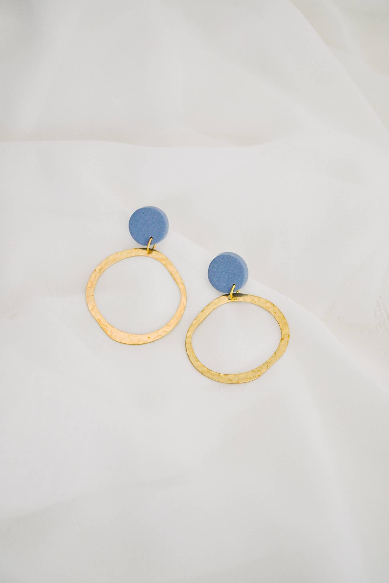 Cait Hoop Earrings: Black